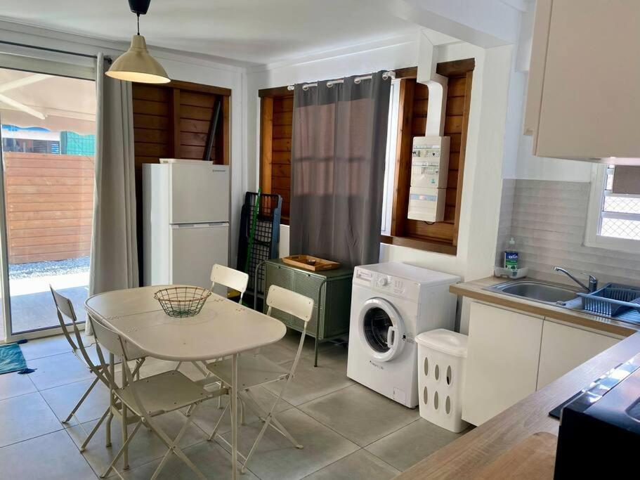 Bas De Villa Taalia Terre-De-Haut Esterno foto